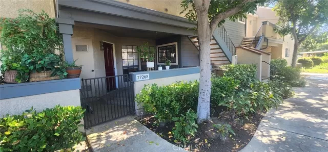 MLS: OC23126559 Condo For Sale