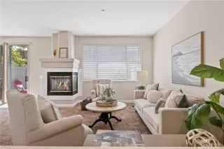 Photo #2: OC23126633 Listing 