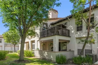 Photo #5: OC23126645 Listing