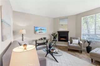 Photo #6: OC23126710 Listing 