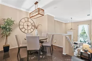 Photo #3: OC23127610 Listing 