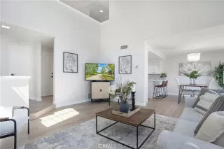 Photo #3: OC23128026 Listing 