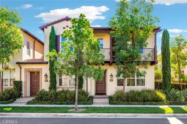 MLS: OC23128696 Condo For Sale