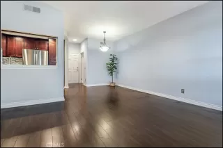 Photo #3: OC23129820 Listing 