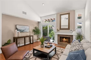 Photo #3: OC23129951 Listing