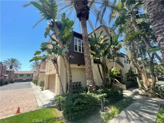 Photo #1: OC23130422 Listing 