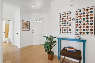 Photo #2: OC23130508 Listing