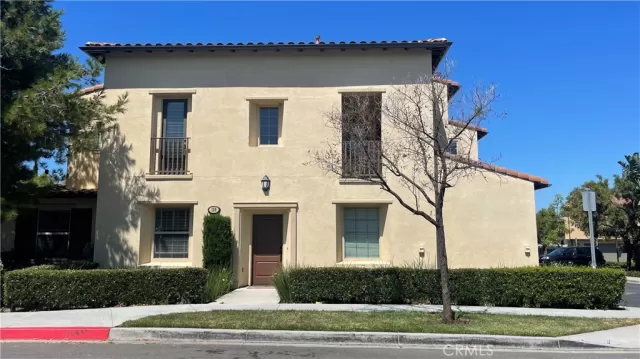 MLS: OC23130547 Condo For Sale