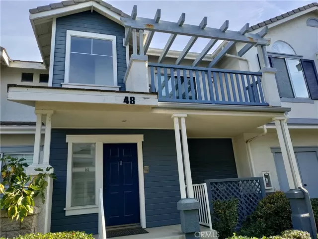 MLS: OC23130668 Condo For Sale