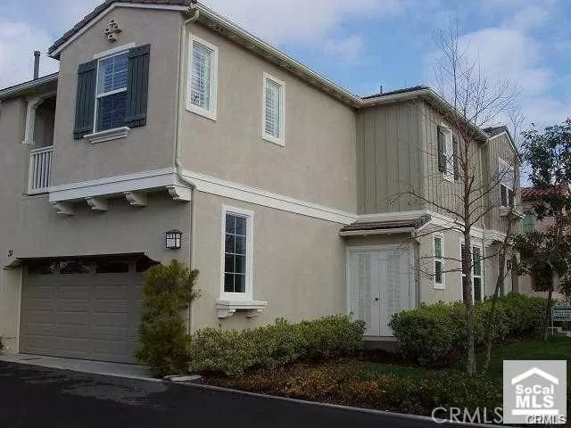 MLS: OC23130669 Condo For Sale