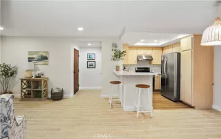 Photo #2: OC23131755 Listing 