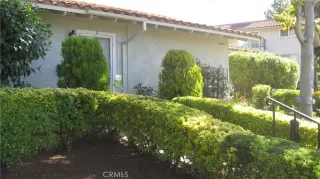 Photo #2: OC23131843 Listing