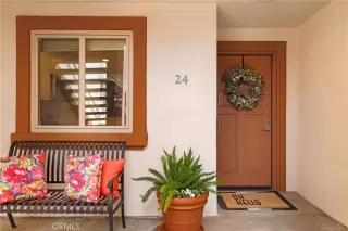 Photo #1: OC23131961 Listing 