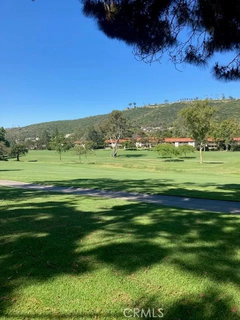 MLS: OC23132159 Condo For Sale