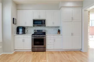 Photo #6: OC23132211 Listing 