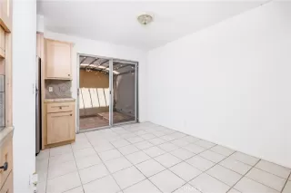 Photo #4: OC23132619 Listing 