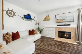 Photo #5: OC23132802 Listing 