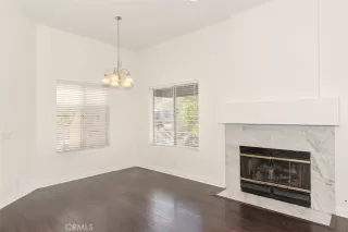 Photo #5: OC23133233 Listing