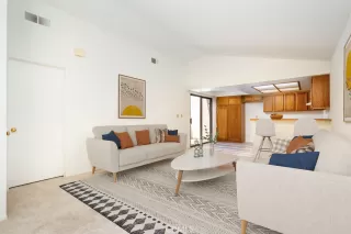 Photo #3: OC23133267 Listing 