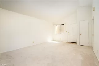 Photo #4: OC23133267 Listing 