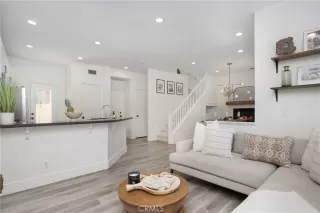 Photo #5: OC23133666 Listing 