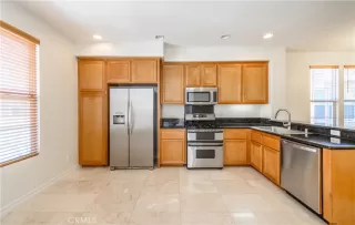 Photo #2: OC23133773 Listing 