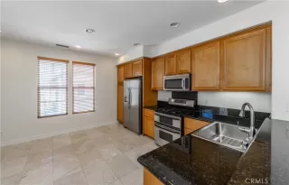 Photo #4: OC23133773 Listing 