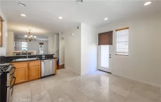 Photo #5: OC23133773 Listing 