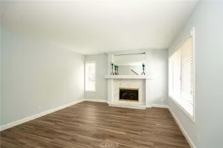 Photo #5: OC23133820 Listing 