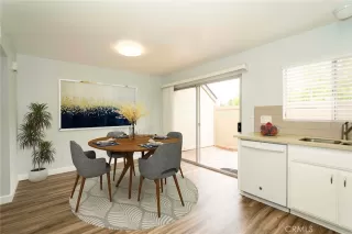 Photo #6: OC23133820 Listing 