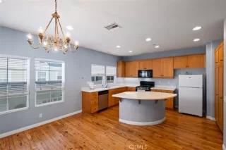 Photo #3: OC23134157 Listing 