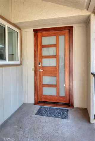 Photo #4: OC23135278 Listing