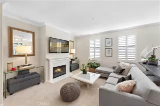 Photo #3: OC23135359 Listing 