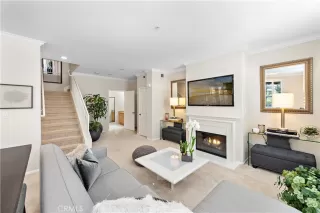 Photo #5: OC23135359 Listing 