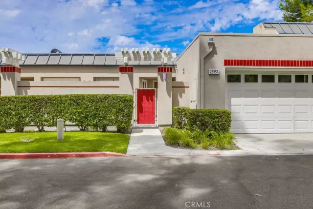 MLS: OC23135500 Condo For Sale