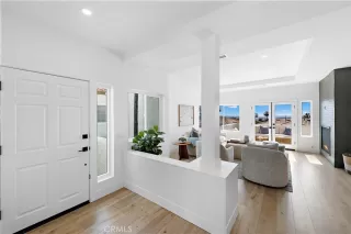 Photo #1: OC23135701 Listing 