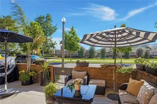 Photo #6: OC23135742 Listing 