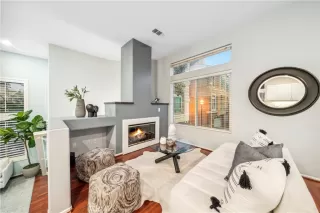 Photo #1: OC23136332 Listing 