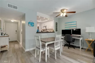 Photo #5: OC23136537 Listing