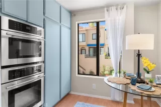 Photo #6: OC23136644 Listing 