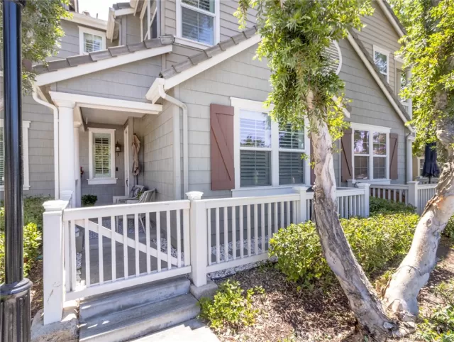 MLS: OC23136660 Condo For Sale