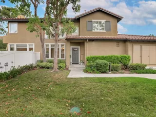 Photo #4: OC23136707 Listing 