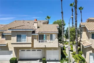 Photo #1: OC23137287 Listing 