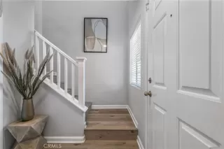 Photo #4: OC23137287 Listing 