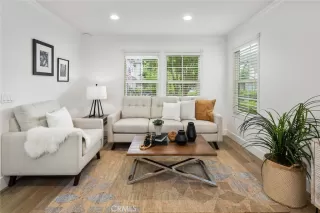 Photo #3: OC23137529 Listing 