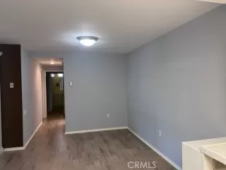 Photo #5: OC23137585 Listing