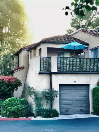 Photo #5: OC23137627 Listing