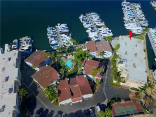 Photo #4: OC23137728 Listing 