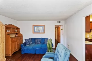 Photo #4: OC23137765 Listing