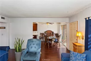 Photo #5: OC23137765 Listing